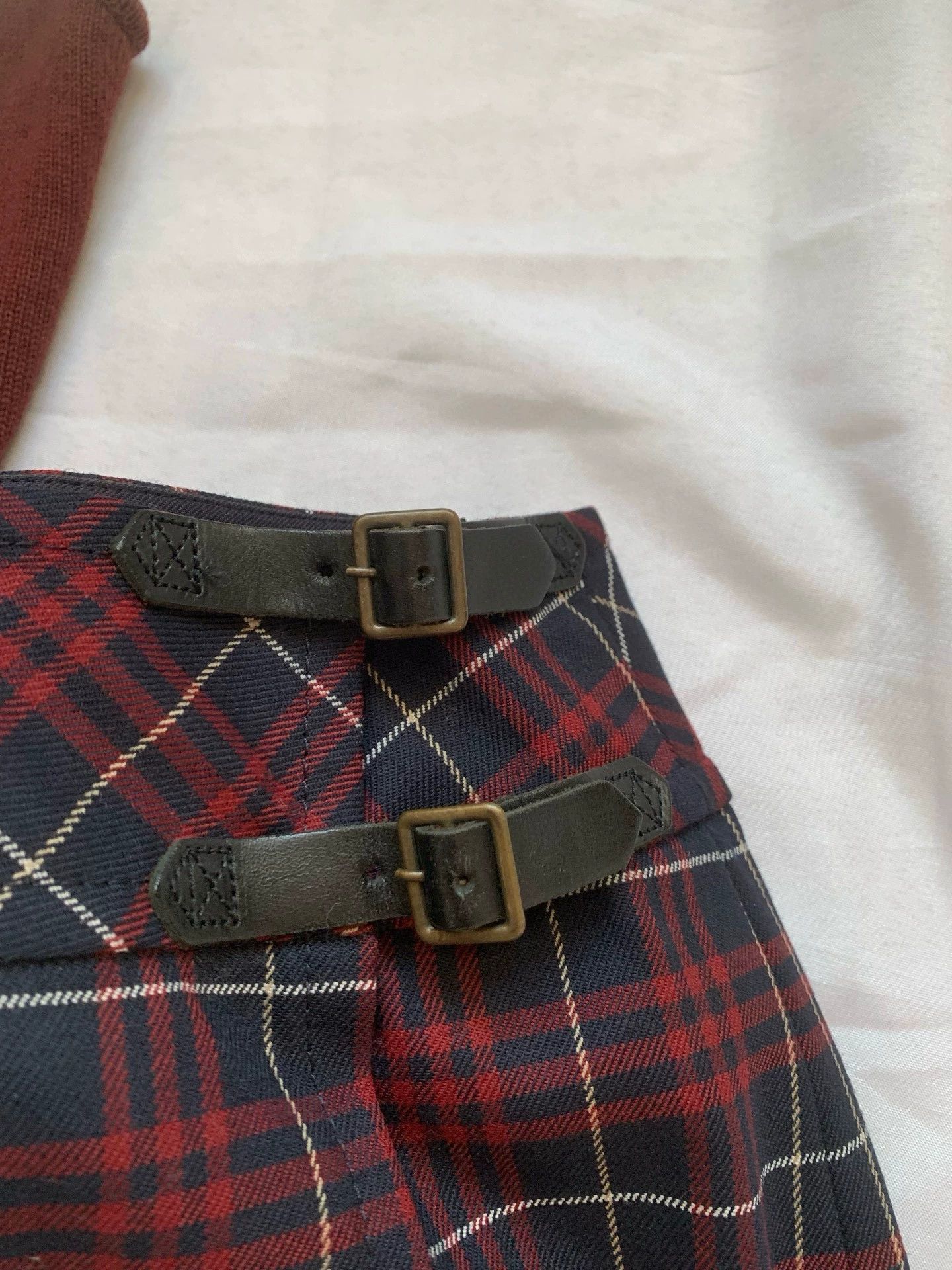 Burberry Burberry Plaid Leather Buckle Skirt - dmc Size US 27 - 2 Thumbnail