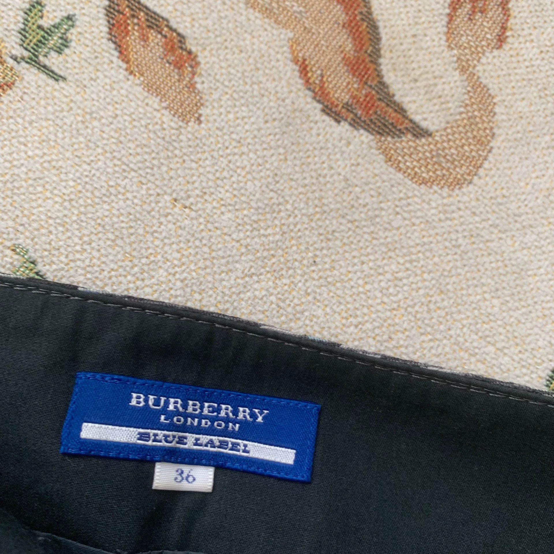 Burberry Burberry Plaid Wool Mini Skirt - dmc Size US 28 / EU 44 - 7 Thumbnail