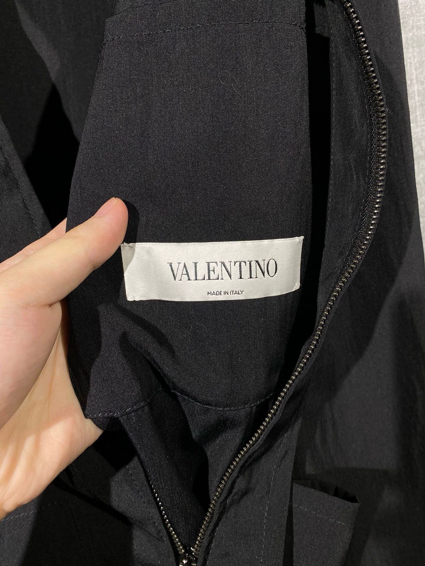 Valentino Valentino VLTN Logo Used Jacket - dmc Size US L / EU 52-54 / 3 - 5 Thumbnail