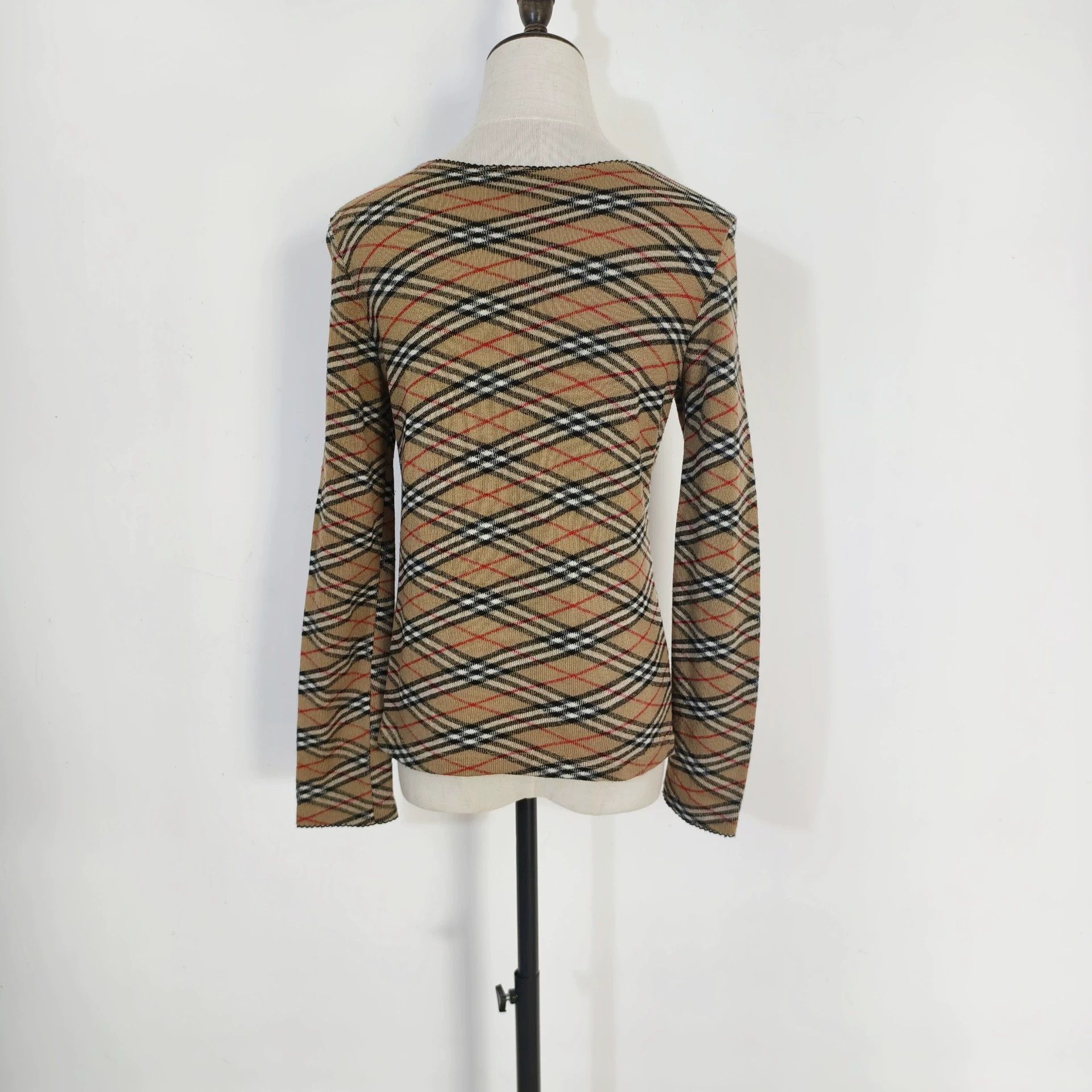Burberry Vintage Burberry Plaid Cardigan - dmc Size US M / EU 48-50 / 2 - 3 Thumbnail
