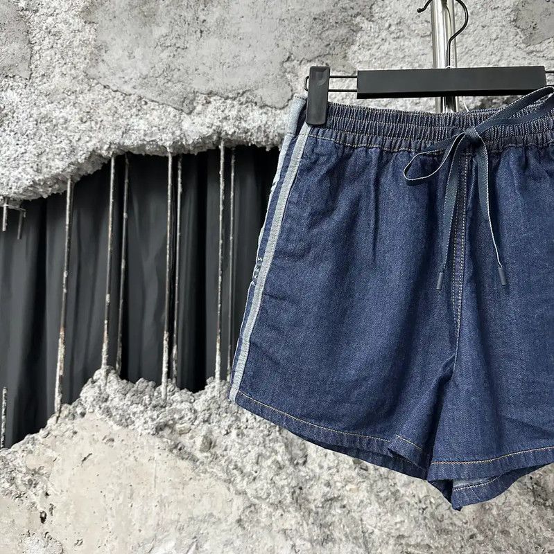 Dior Dior Blue Summer Shorts for Women 0089 Size 28" / US 6 / IT 42 - 3 Thumbnail