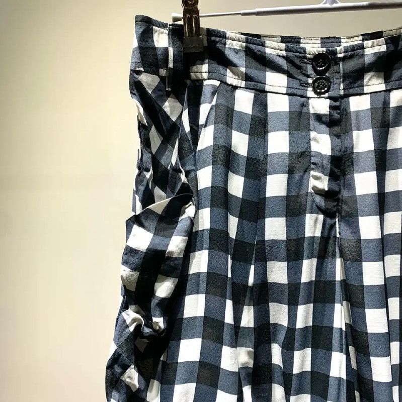 Moschino Moschino Black Gingham Women's Shorts 0089 Size 28" / US 6 / IT 42 - 5 Thumbnail