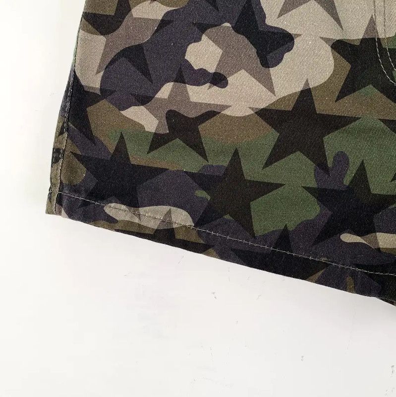 Valentino Valentino Military Green Women's Shorts 0089 Size 28" / US 6 / IT 42 - 4 Thumbnail