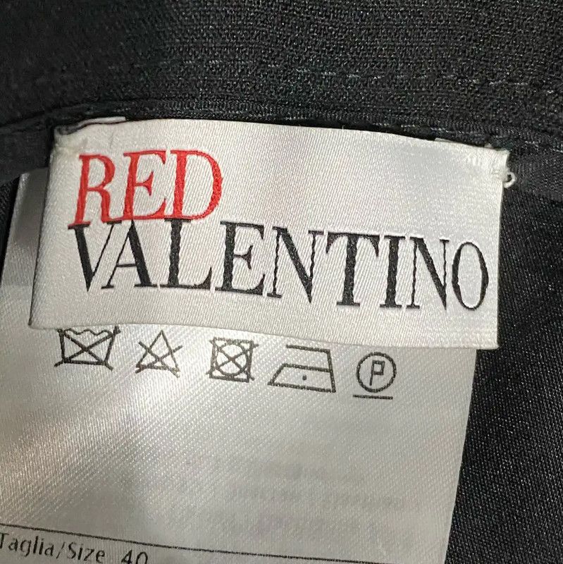 Valentino Valentino Black Women's Shorts with Decorative Waist 0089 Size 28" / US 6 / IT 42 - 5 Thumbnail