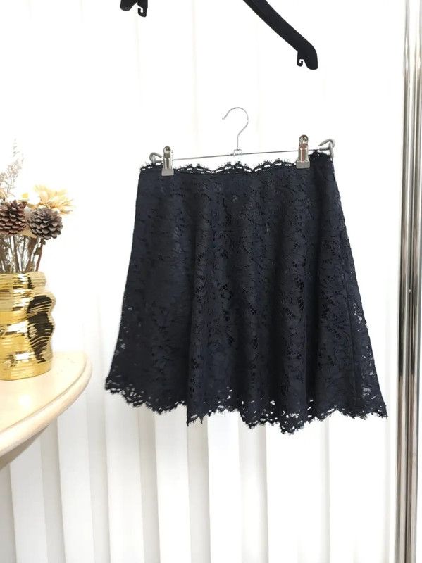 Valentino Valentino Black A-Line Mini Skirt 0089 Size 30" / US 8 / IT 44 - 5 Thumbnail