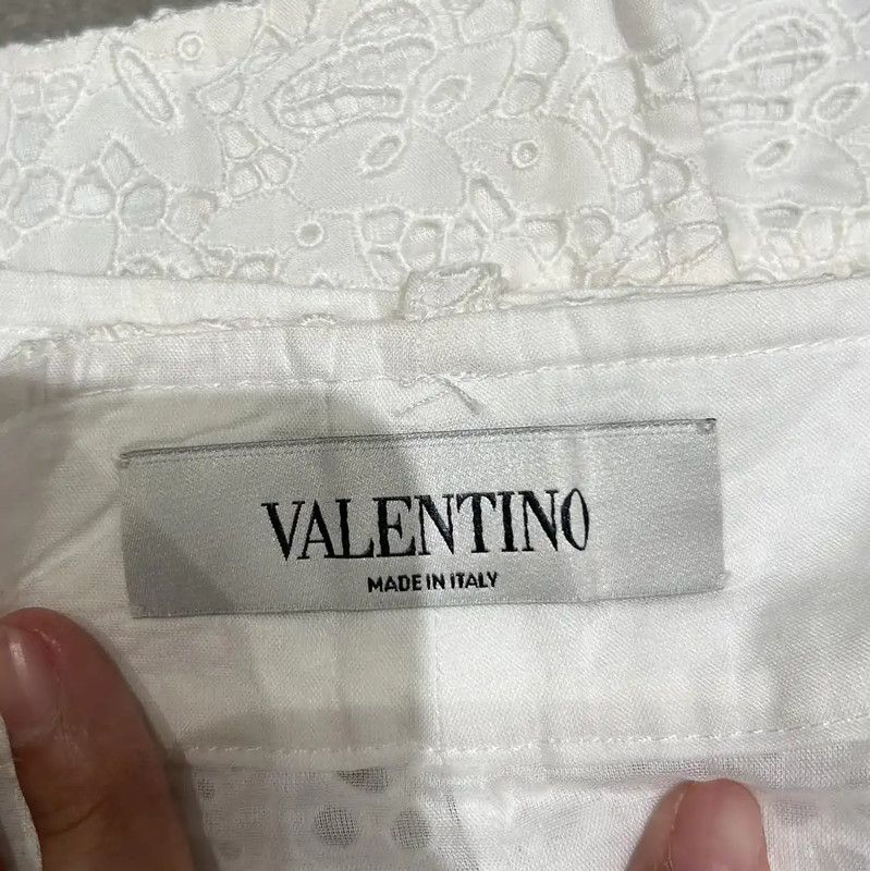 Valentino Valentino White Embroidered Cotton Skirt 0089 Size 28" / US 6 / IT 42 - 3 Thumbnail