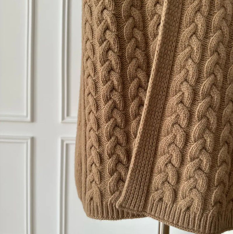 Max Mara MaxMara Beige Women's Cardigan with Braided Knit 0089 Size M / US 6-8 / IT 42-44 - 4 Thumbnail