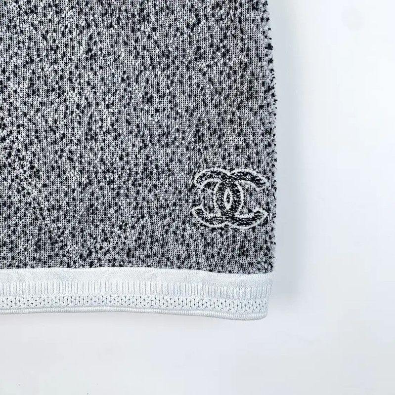 Chanel Chanel Gray Women's Mini Skirt 0089 Size 22" - 4 Thumbnail