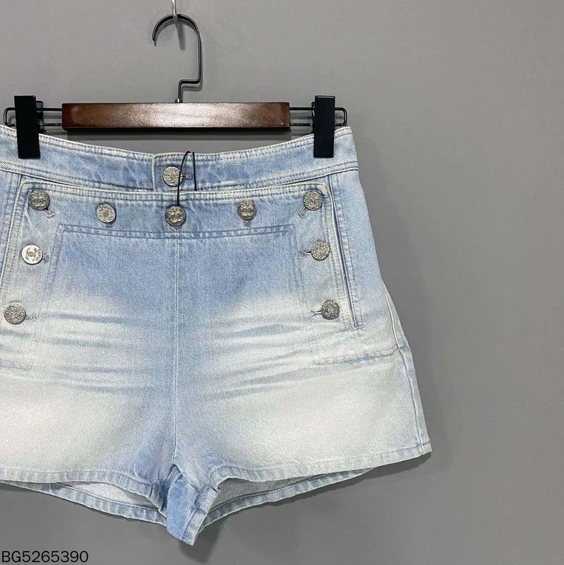 Chanel Chanel Light Blue Women's Shorts 0089 Size 26" / US 2 / IT 38 - 2 Thumbnail