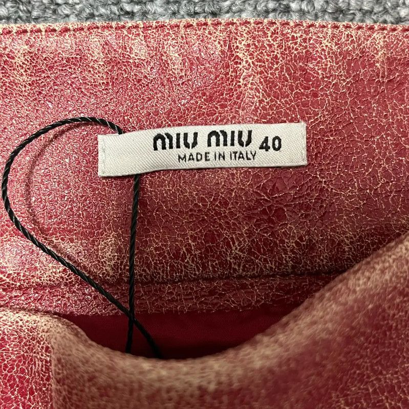 Miu Miu Miu Miu Summer Red Leather Skirt 0089 Size 30" / US 8 / IT 44 - 4 Thumbnail