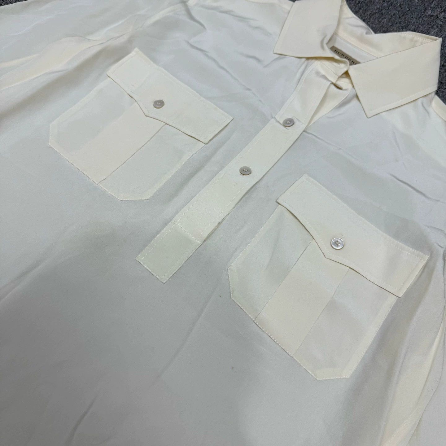 Burberry Burberry White Long Sleeve Shirt - dmc Size US XS / EU 42 / 0 - 3 Thumbnail