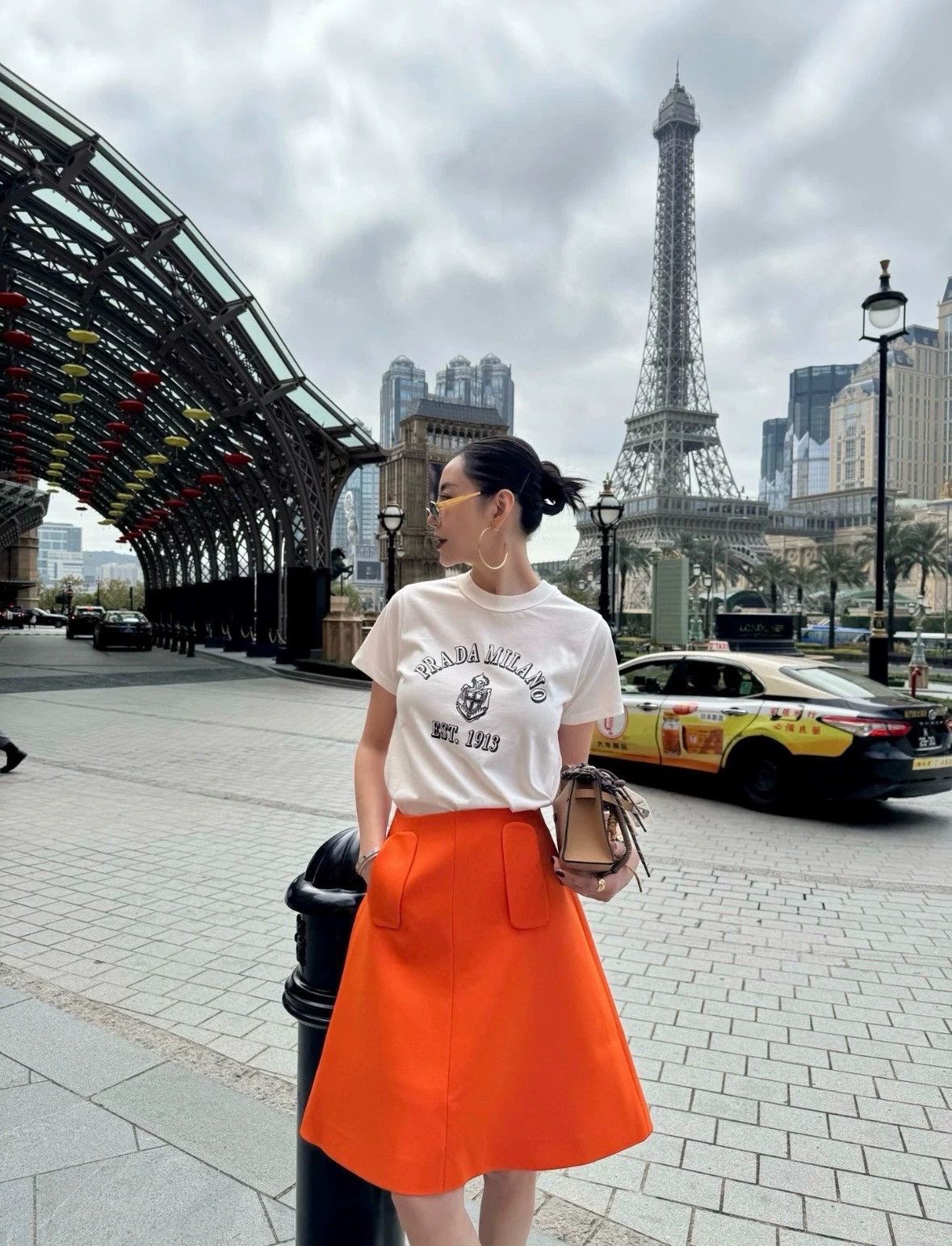 Prada PRADA 25SS Printed Short Sleeve T-shirt - dmc Size US L / EU 52-54 / 3 - 2 Thumbnail