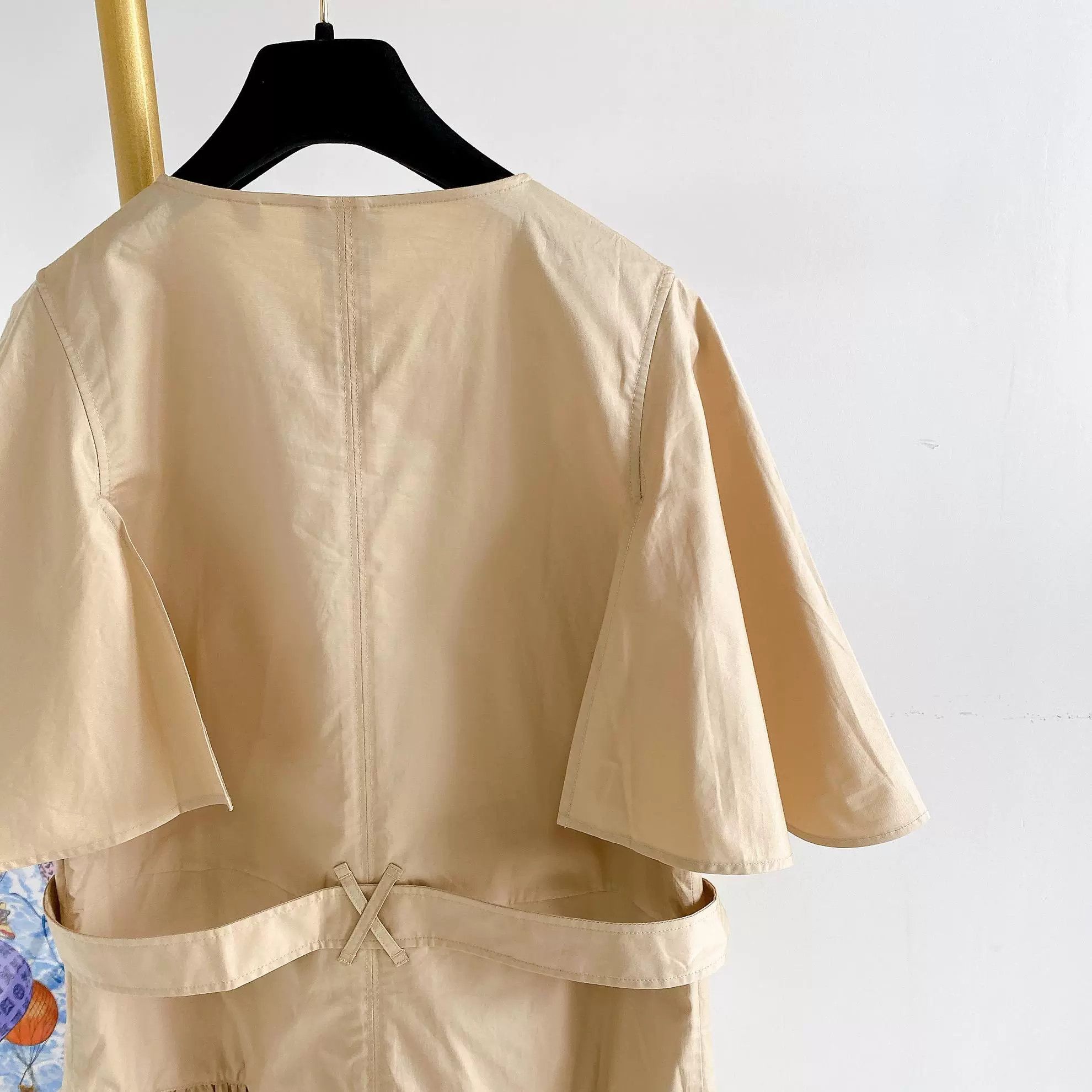 Burberry Burberry Beige Dress 14Y - dmc Size US 30 / EU 46 - 5 Thumbnail