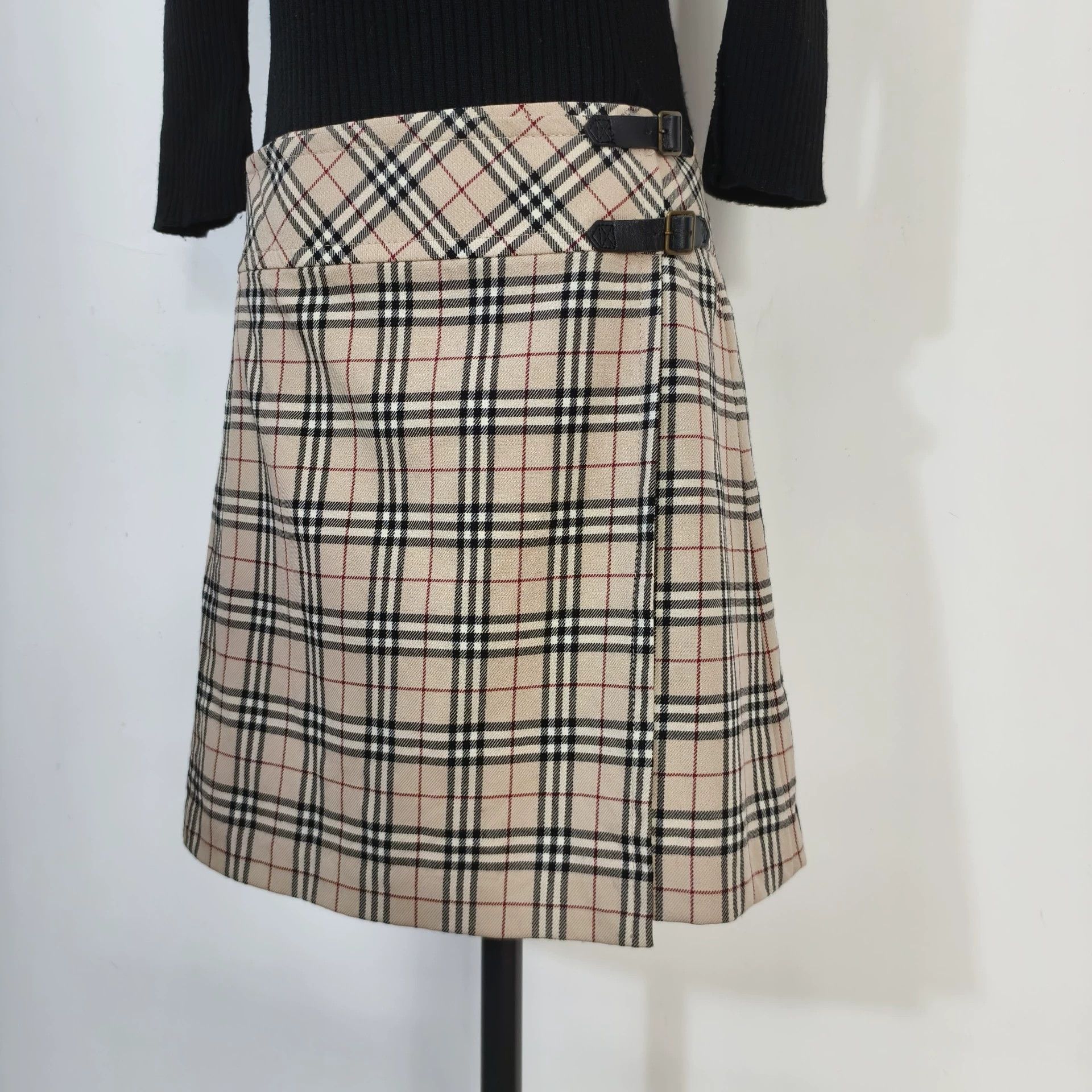 Burberry Vintage Burberry Turtleneck Dress - dmc Size US 38 / EU 54 - 2 Thumbnail