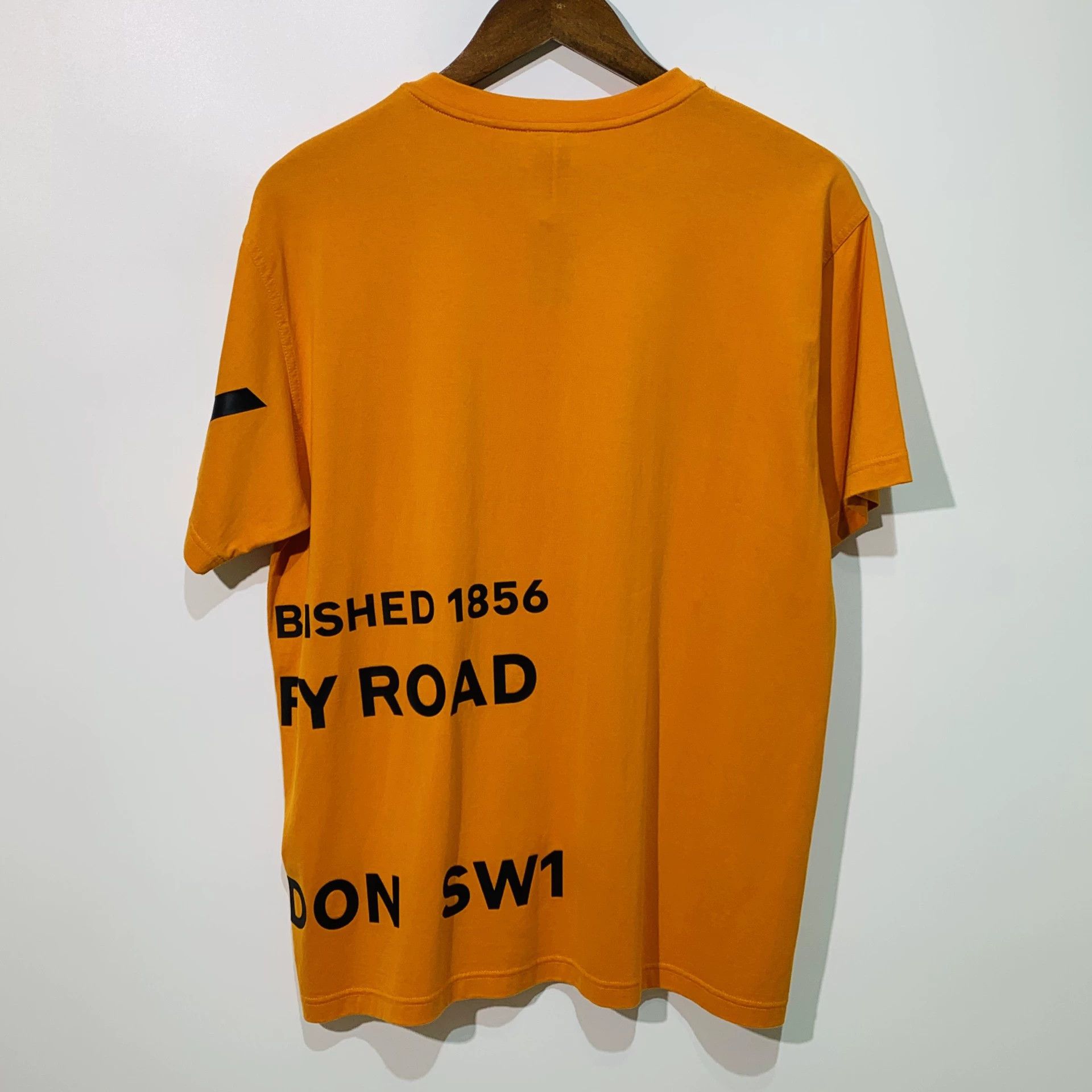 Burberry Burberry Orange Print Short Sleeve Tee - dmc Size US S / EU 44-46 / 1 - 2 Thumbnail