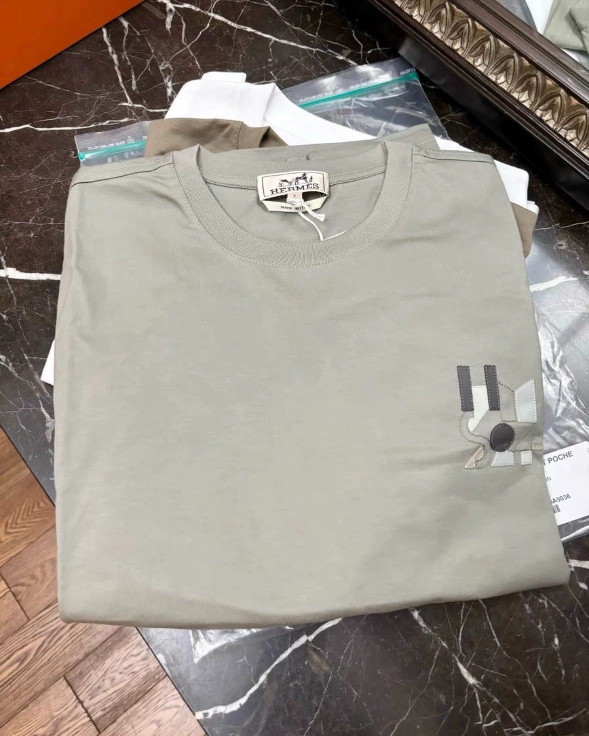 Hermes Hermès Gray Short Sleeve T-Shirt - dmc Size US S / EU 44-46 / 1 - 2 Thumbnail