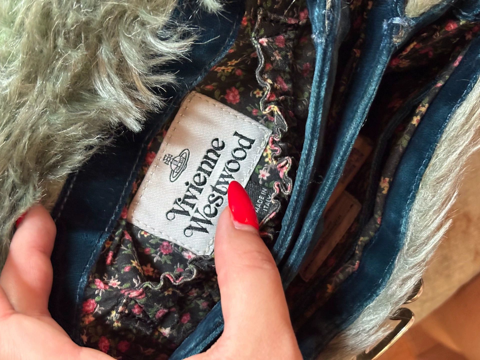 Vivienne Westwood Vivienne Westwood Limited Edition Faux Fur Bag - dmc Size ONE SIZE - 4 Thumbnail