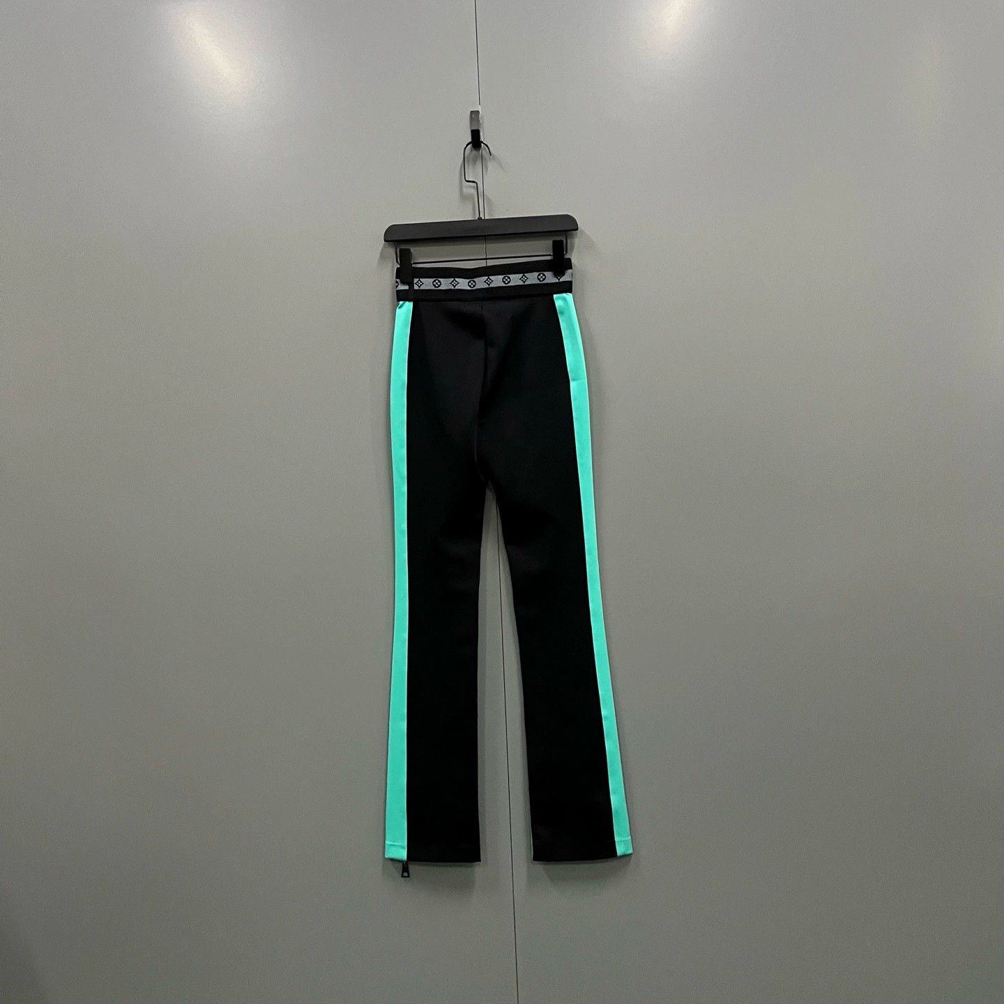 Louis Vuitton Louis Vuitton Colorblock Slim Pants - dmc Size US 36 / EU 52 - 2 Thumbnail