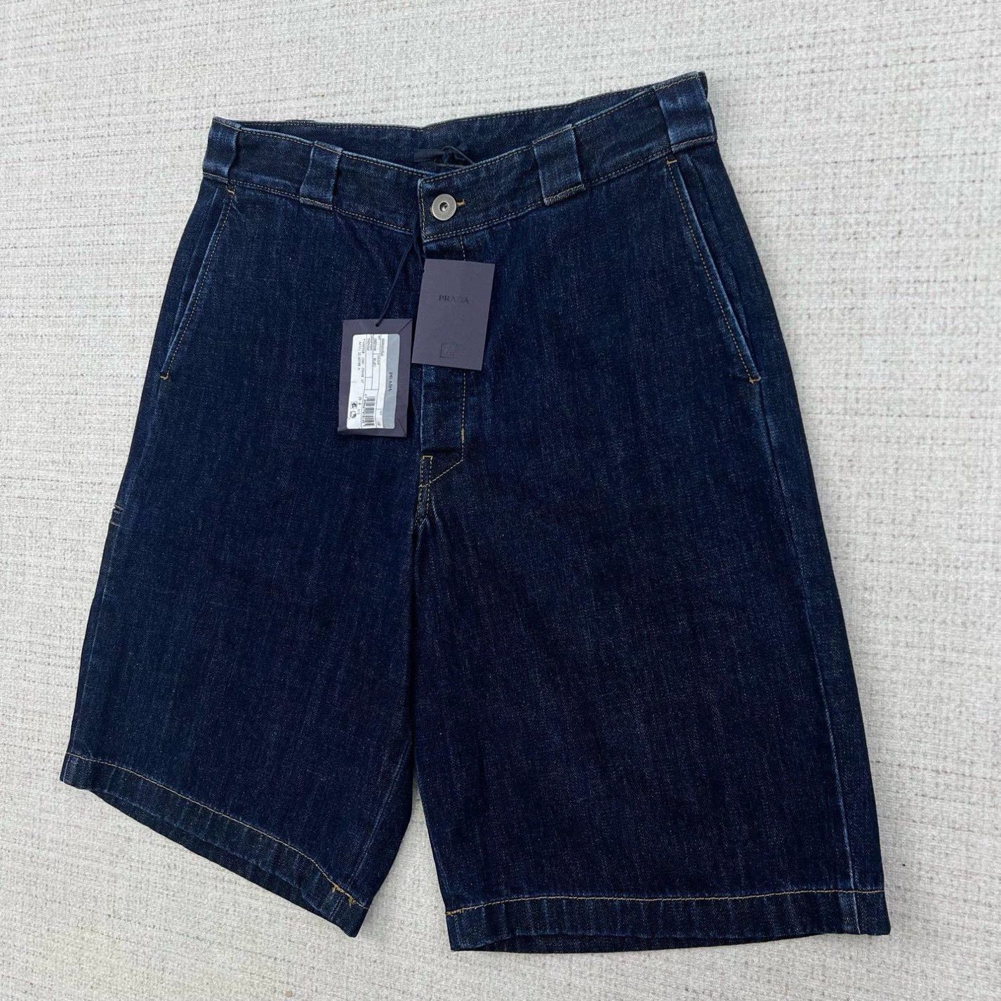 Prada Prada Solid Triangle Logo Denim Shorts - dmc Size US 38 / EU 54 - 3 Thumbnail