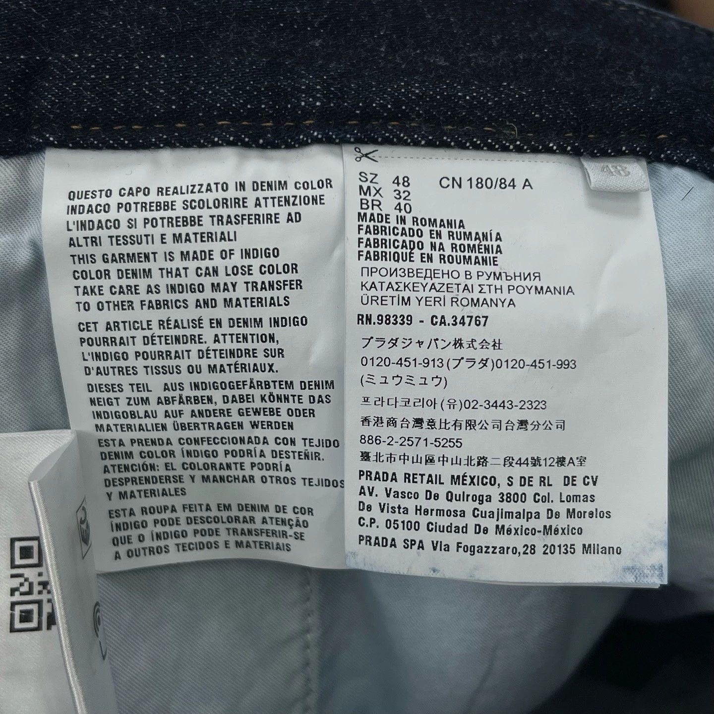 Prada Prada Solid Triangle Logo Denim Shorts - dmc Size US 38 / EU 54 - 6 Thumbnail
