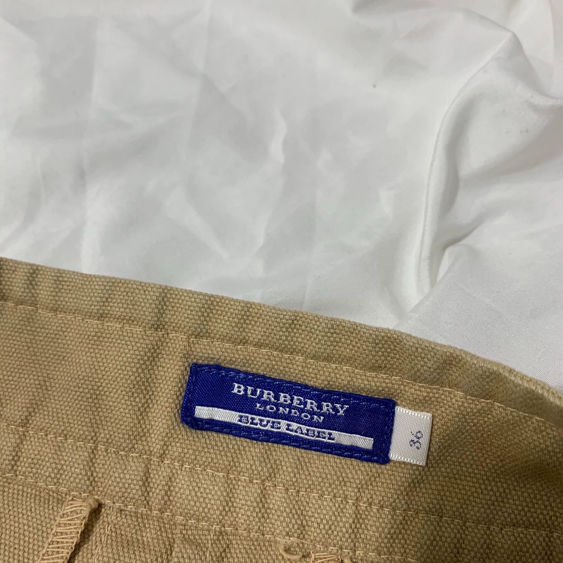 Burberry Burberry Pleated Mini Skirt - dmc Size US 27 - 6 Thumbnail