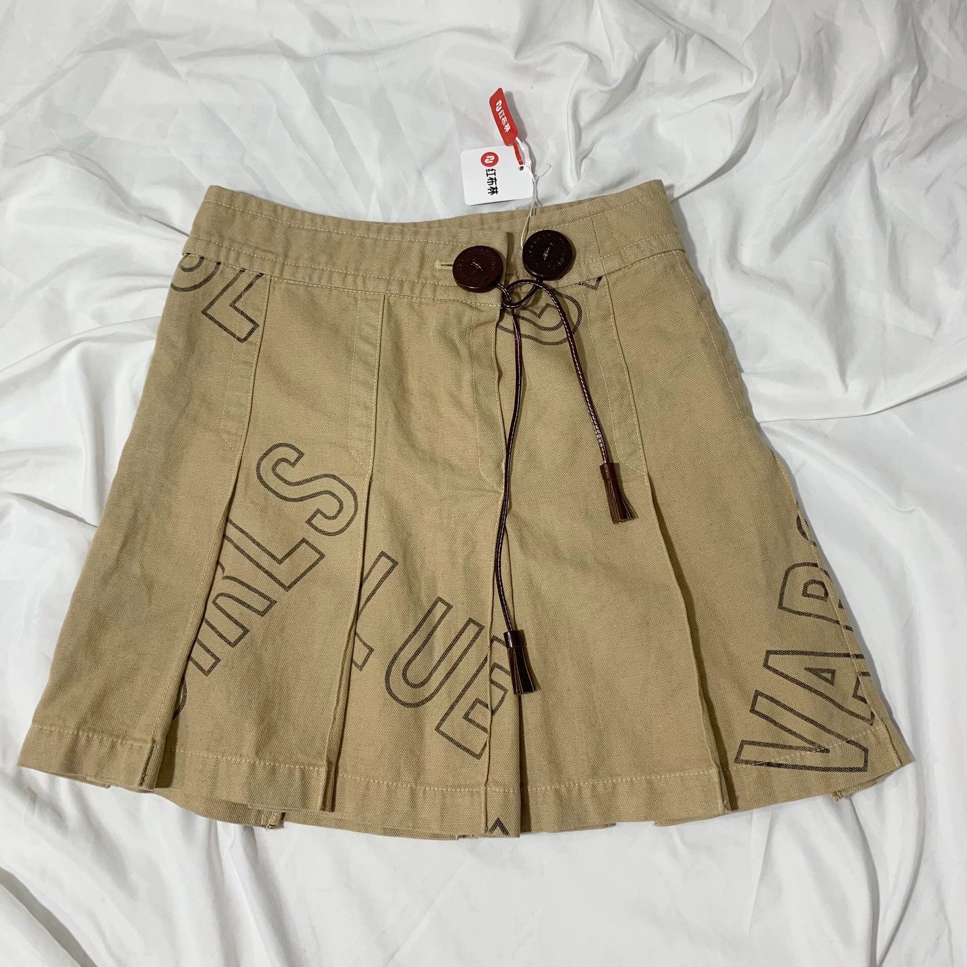 Burberry Burberry Pleated Mini Skirt - dmc Size US 27 - 2 Thumbnail