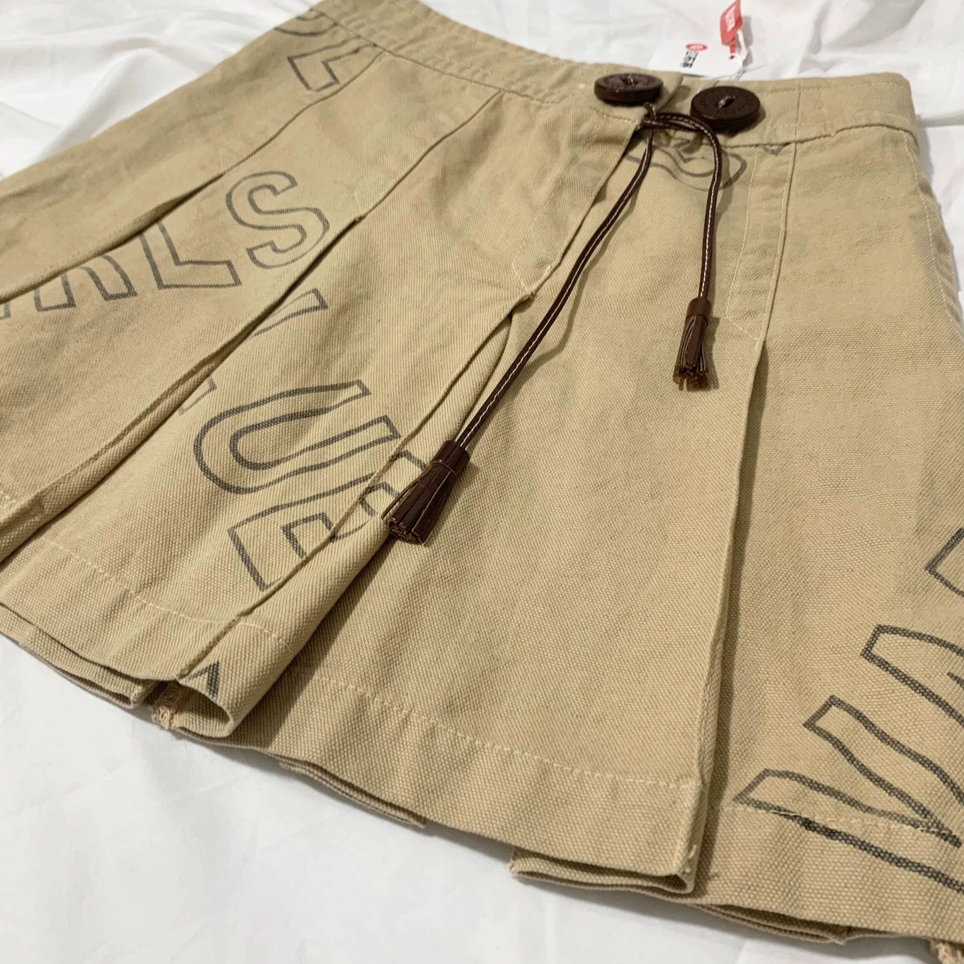 Burberry Burberry Pleated Mini Skirt - dmc Size US 27 - 4 Thumbnail