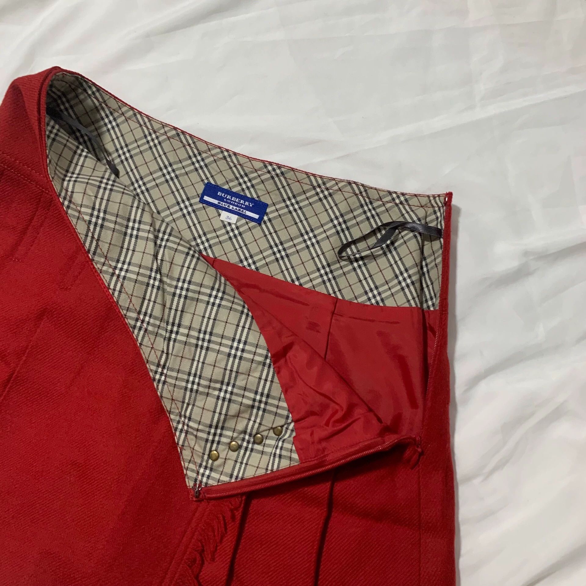 Burberry Burberry Wool Skort Red Vintage - dmc Size US 34 / EU 50 - 3 Thumbnail