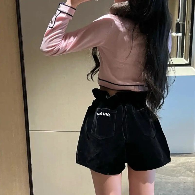 Miu Miu Miu Miu Black Cotton Women's Shorts 0089 Size 28" / US 6 / IT 42 - 9 Thumbnail