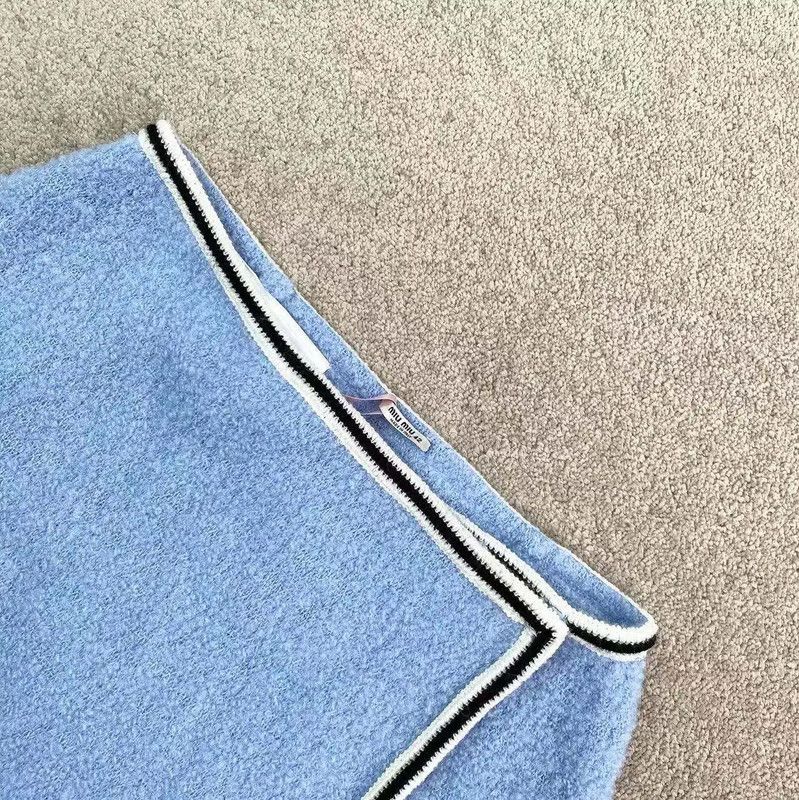 Miu Miu Miu Miu Blue Women's Skirt 0089 Size 28" / US 6 / IT 42 - 3 Thumbnail