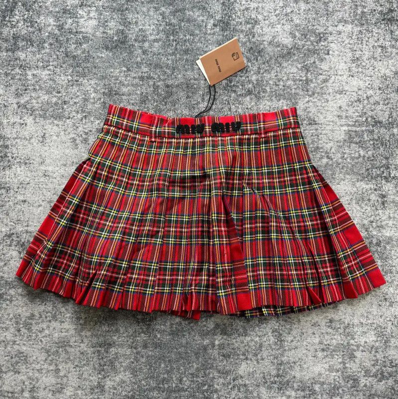 Miu Miu Miu Miu Red Wool Pleated Skirt 0089 Size 28" / US 6 / IT 42 - 2 Thumbnail