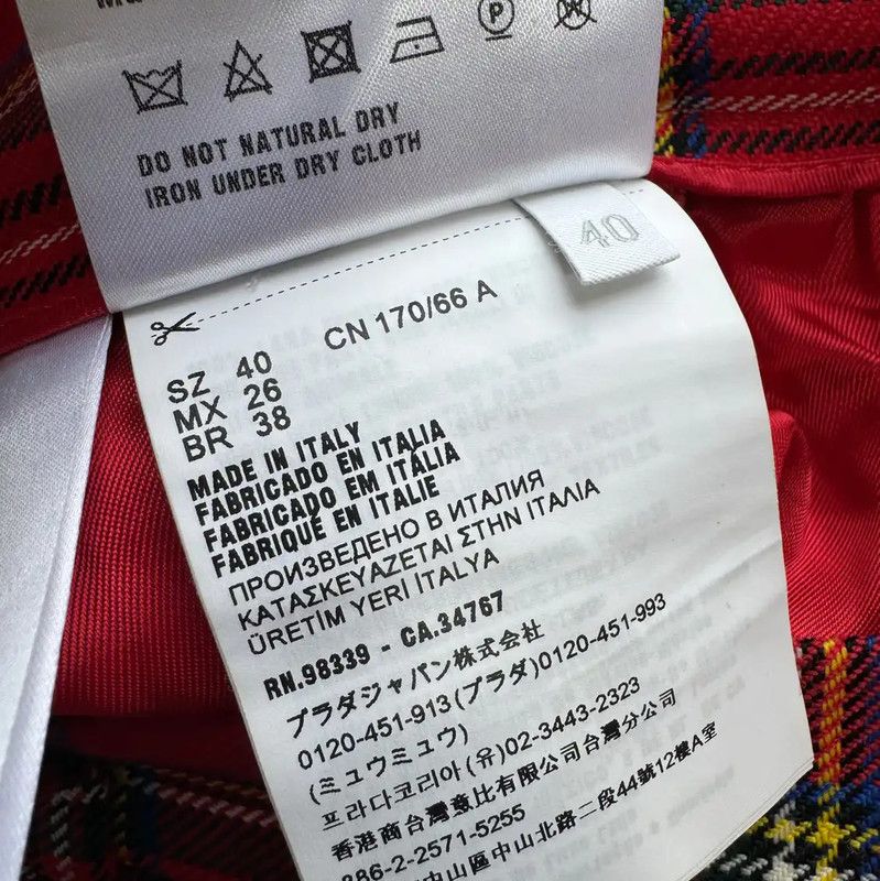 Miu Miu Miu Miu Red Wool Pleated Skirt 0089 Size 28" / US 6 / IT 42 - 5 Thumbnail