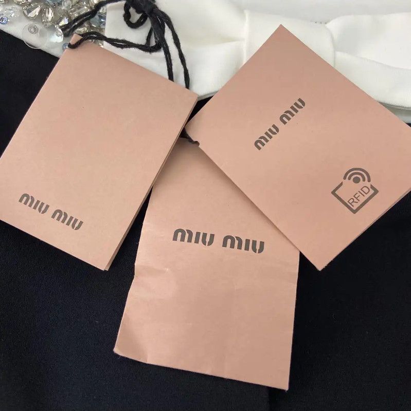 Miu Miu Miu Miu Black Acetate Women's Skirt 0089 Size 28" / US 6 / IT 42 - 7 Thumbnail
