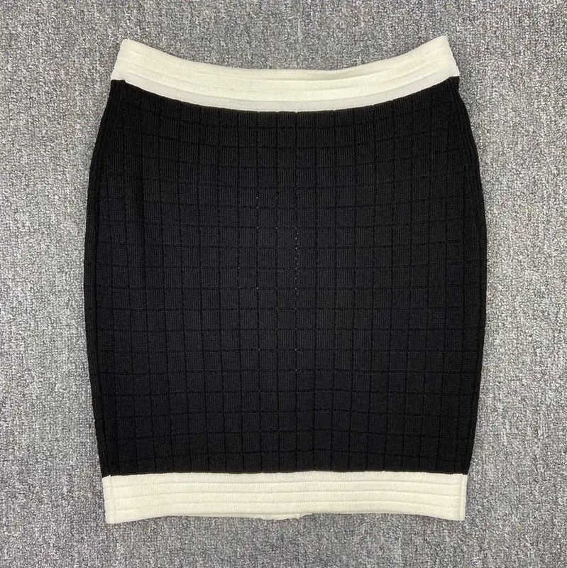 Balmain Balmain Black Knit Bodycon Skirt 0089 Size 36" / US 14 / IT 50 - 3 Thumbnail