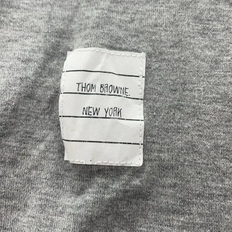 Thom Browne Thom Browne Gray Cotton T-Shirt for Women 0089 Size L / US 10 / IT 46 - 4 Thumbnail