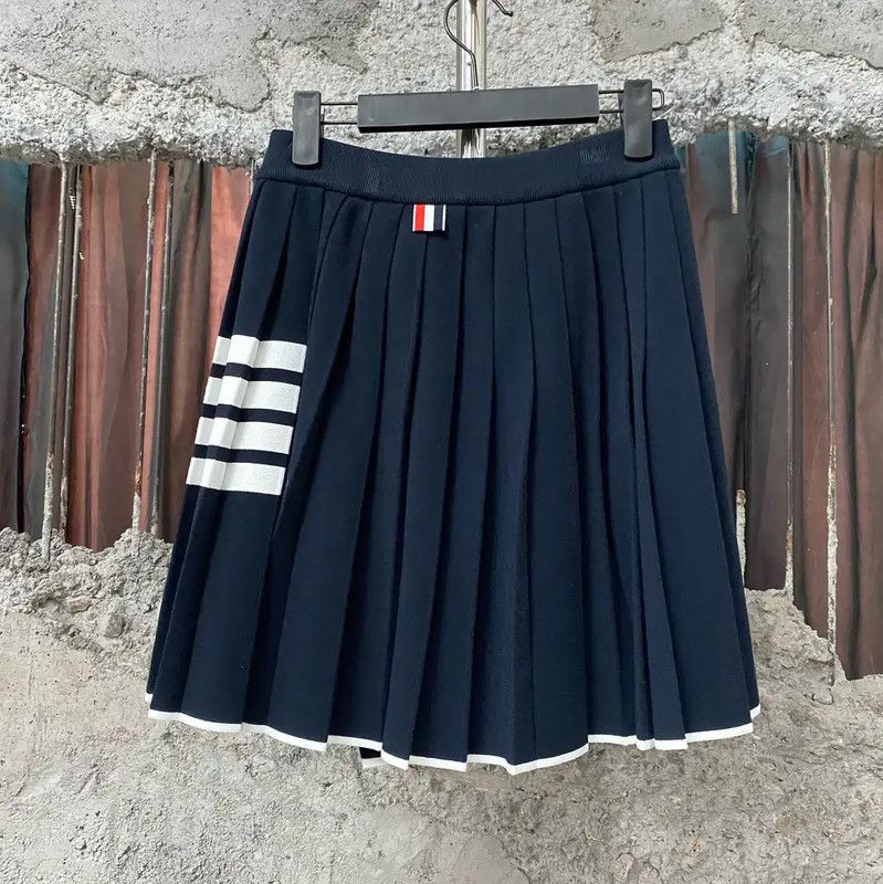 Thom Browne Thom Browne Pleated Blue Skirt for Women 0089 Size 24" / US 00 / IT 34 - 2 Thumbnail