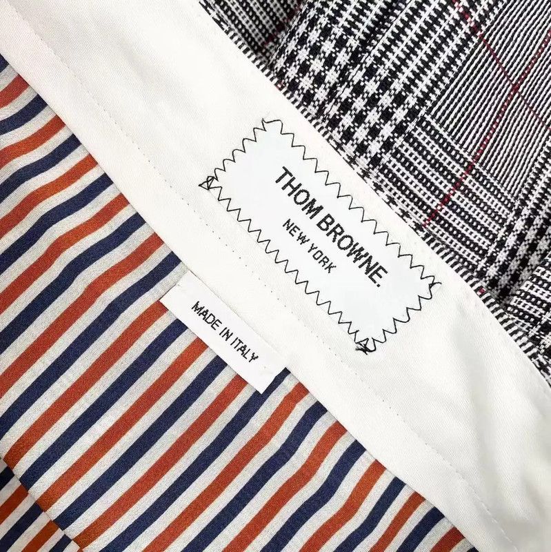 Thom Browne Thom Browne Gray Women's Pleated Skirt 0089 Size 26" / US 2 / IT 38 - 4 Thumbnail