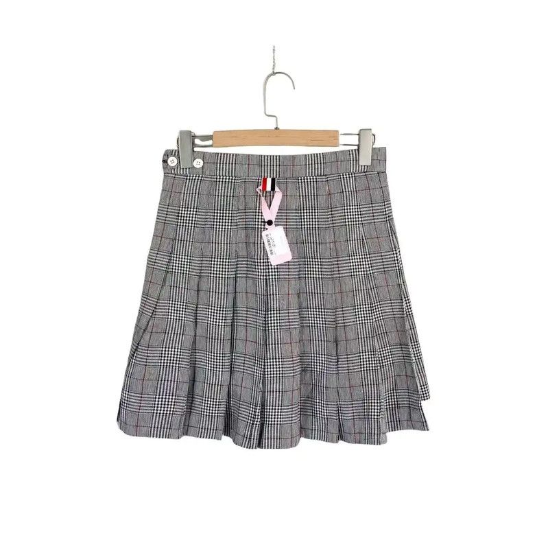 Thom Browne Thom Browne Gray Women's Pleated Skirt 0089 Size 26" / US 2 / IT 38 - 2 Thumbnail