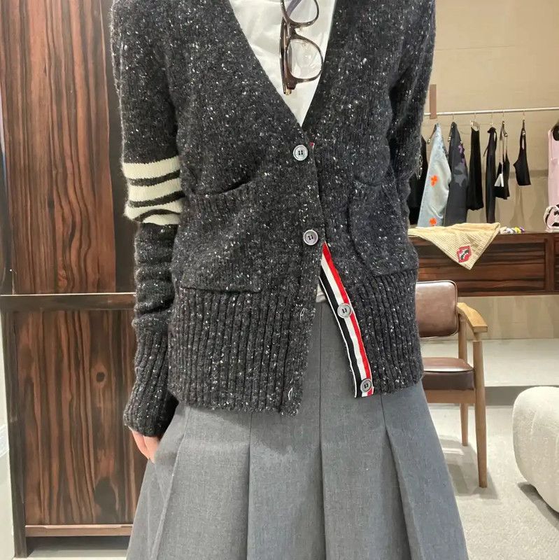 Thom Browne Thom Browne Gray Wool Blend Women's Cardigan 0089 Size S / US 4 / IT 40 - 6 Thumbnail