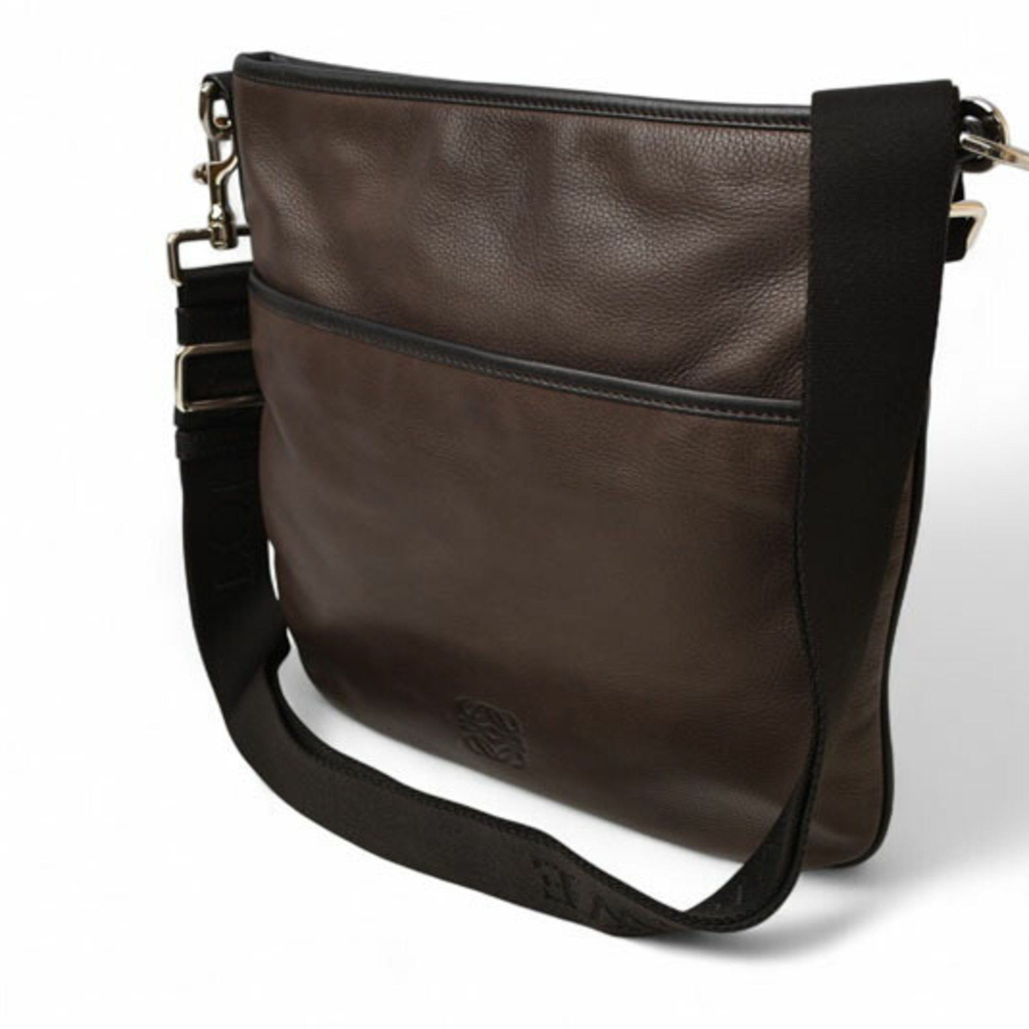 Loewe Loewe Anagram Shoulder Bag/Crossbody Bag in Dark Brown Size ONE SIZE - 4 Thumbnail