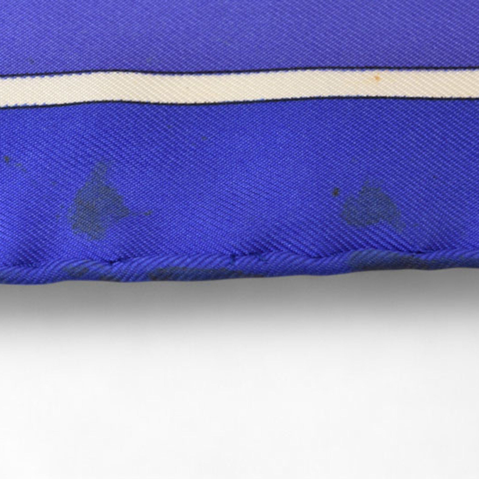 Hermes Hermes Hermès Carré 90 Scarf, Silk Twill, Poesie Persane, Blue Violet Size ONE SIZE - 13 Thumbnail