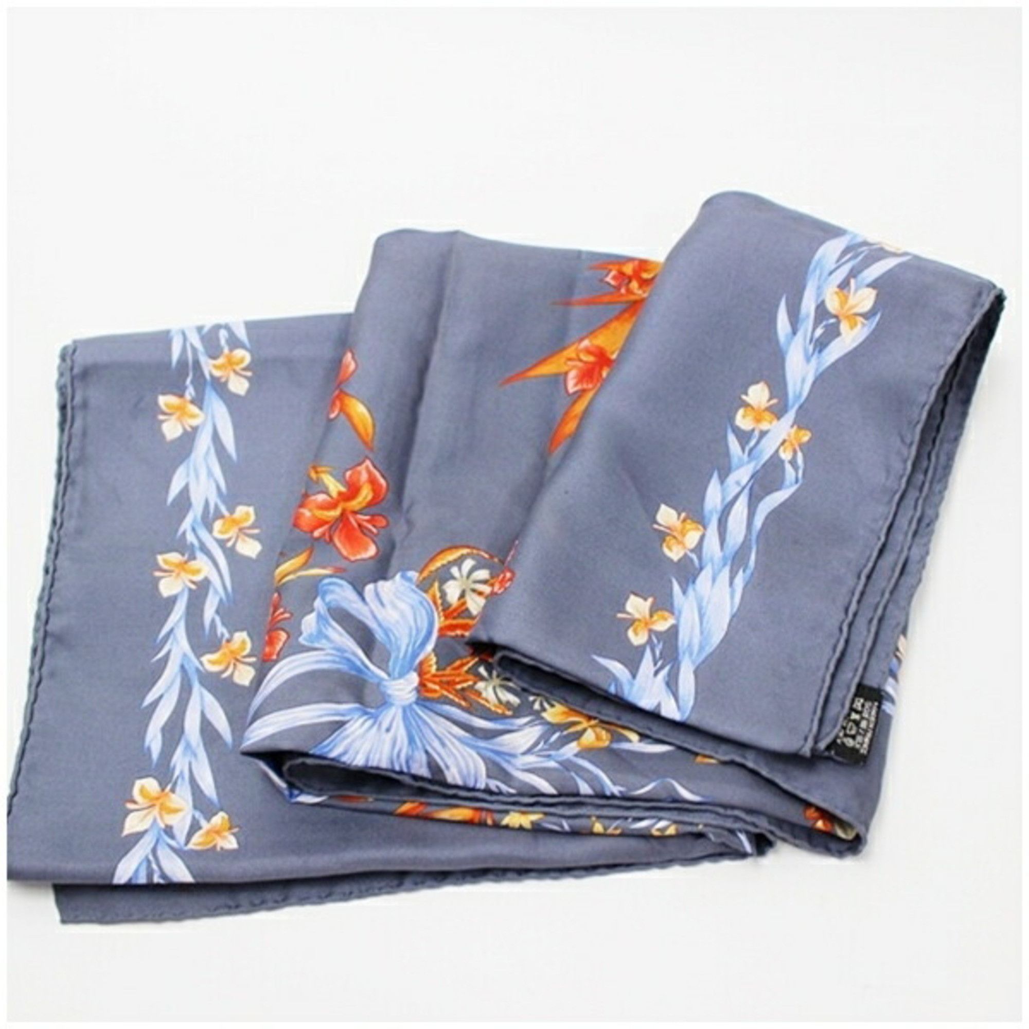 Hermes Hermes Silk Scarf/Muffler Carré 90 Flowering Horse HERMES Women's Size ONE SIZE - 10 Thumbnail