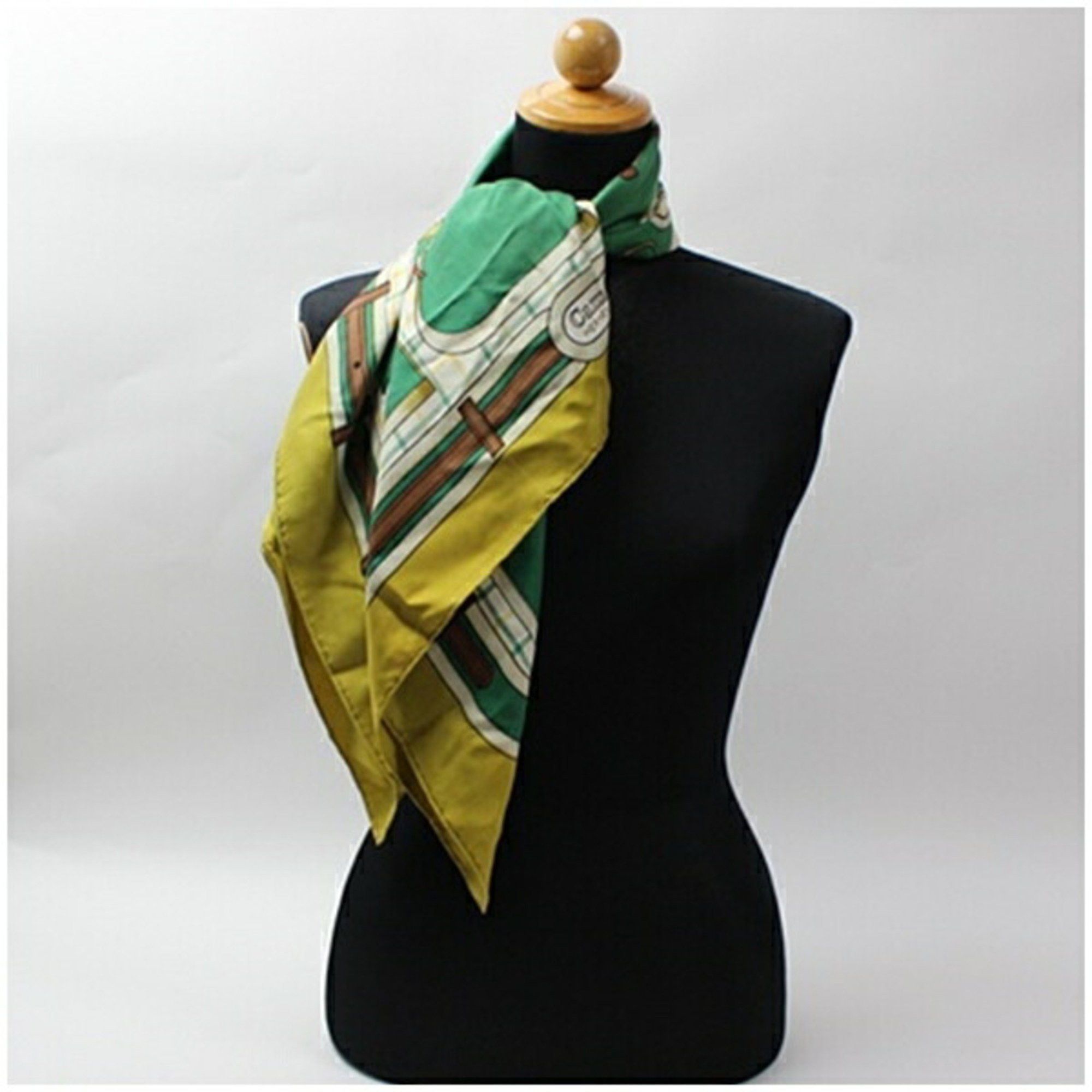 Hermes Hermes Silk Scarf/Muffler Carré 90 Camails for Women Size ONE SIZE - 4 Thumbnail
