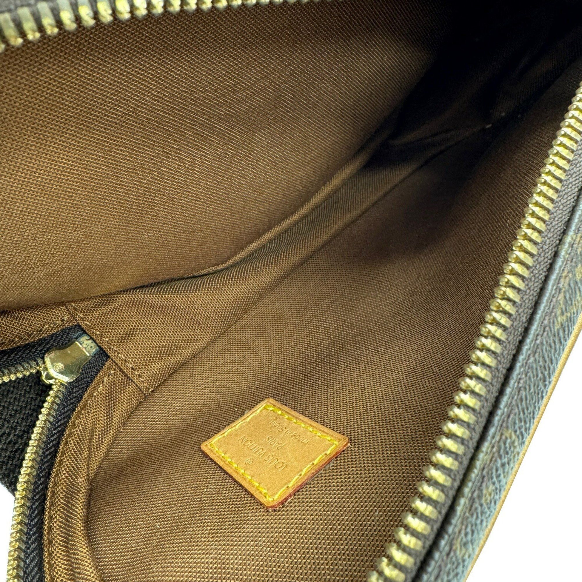 Louis Vuitton LOUIS VUITTON Monogram Pochette Ganju Body Bag M51870 CA0093 Shoulder for Men and Women Size ONE SIZE - 11 Thumbnail