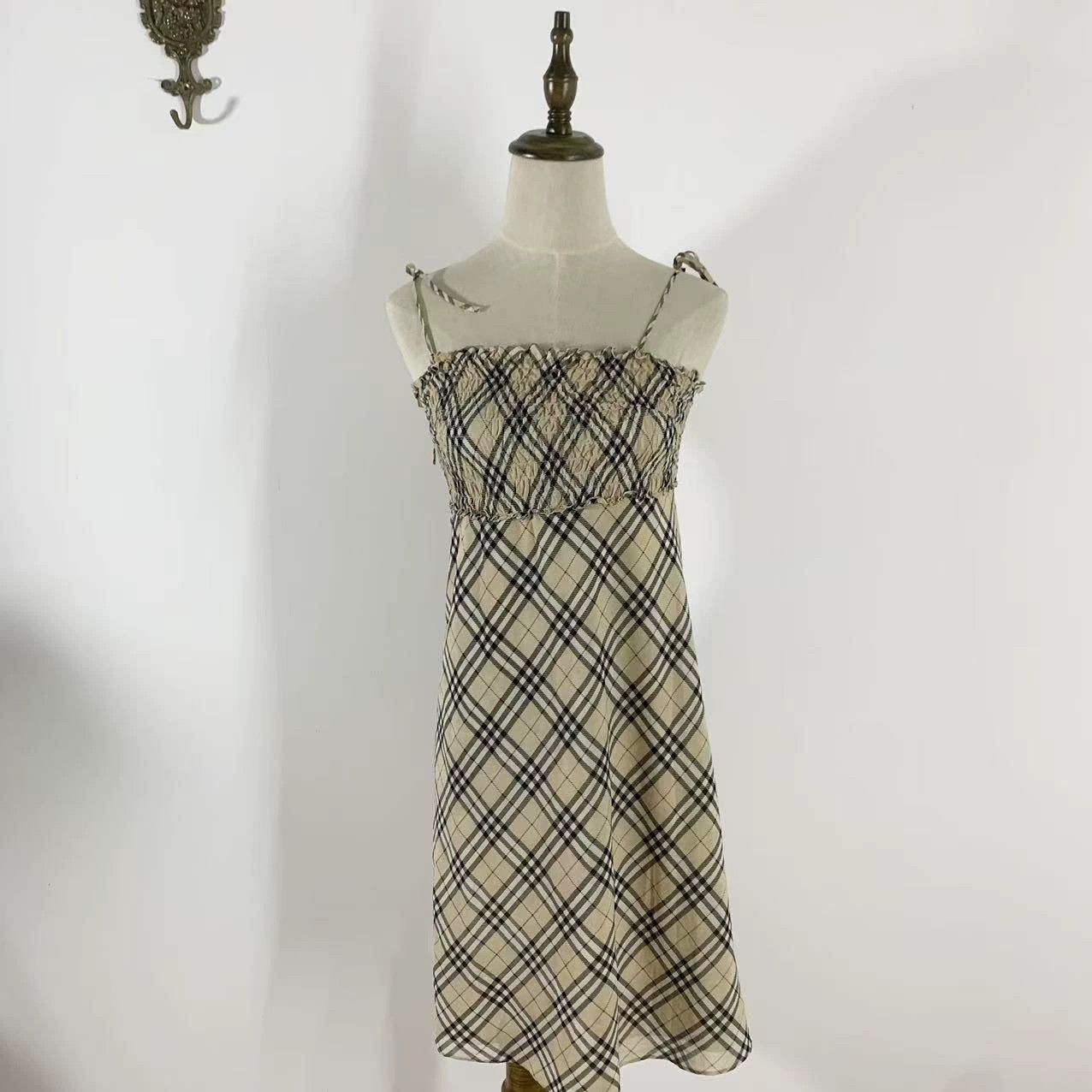 Burberry Burberry Check Sleeveless Dress - dmc Size US S / EU 44-46 / 1 - 2 Thumbnail