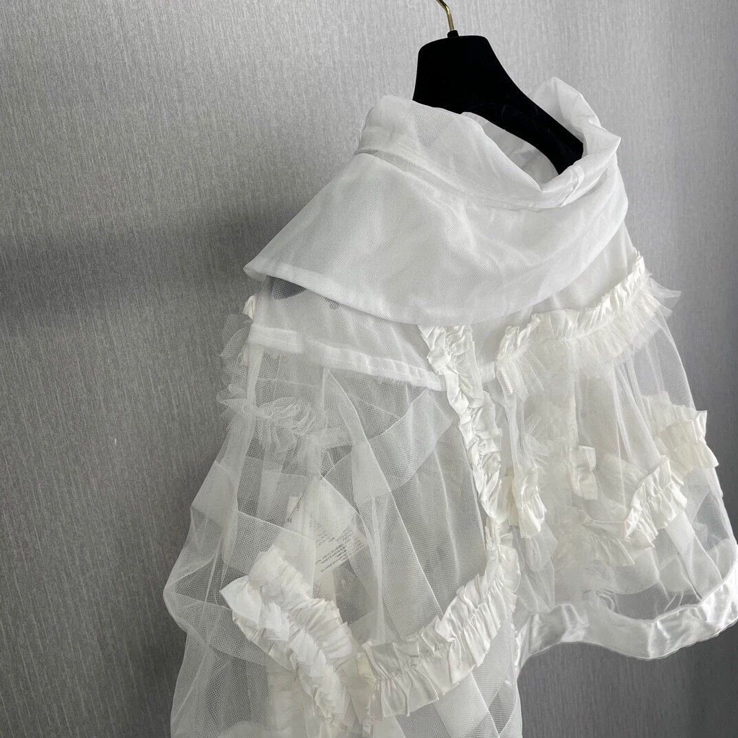 Comme des Garcons COMME des GARCONS White Lace Cape Coat - dmc Size US M / EU 48-50 / 2 - 7 Thumbnail