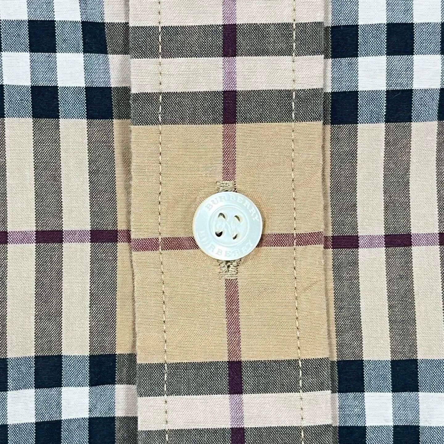 Burberry Burberry Classic Check Shirt - dmc Size US M / EU 48-50 / 2 - 6 Thumbnail