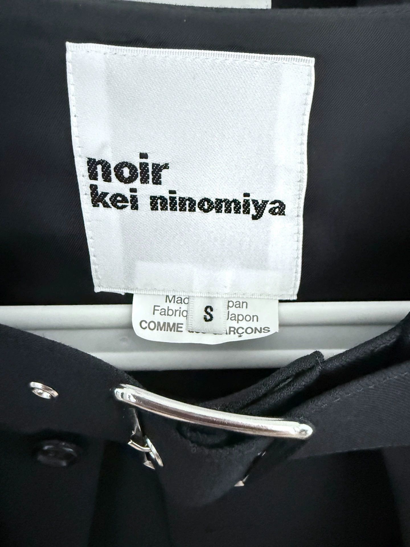 Comme des Garcons Comme des Garcons CDG Noir Buckle Short Jacket Size US S / EU 44-46 / 1 - 4 Thumbnail