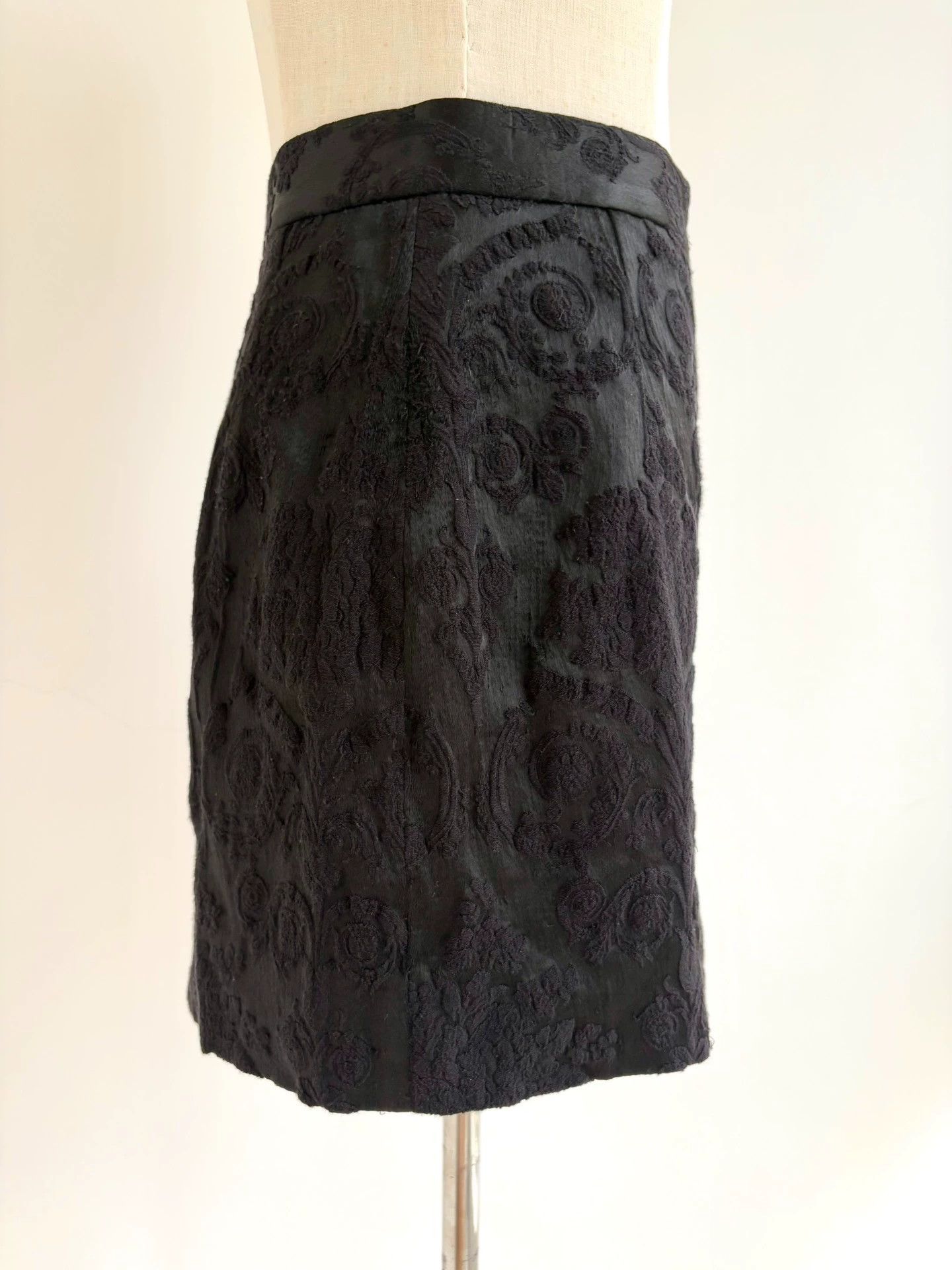 Vivienne Westwood Vivienne Westwood Black Silk Embroidered Skirt Size US 31 - 2 Thumbnail