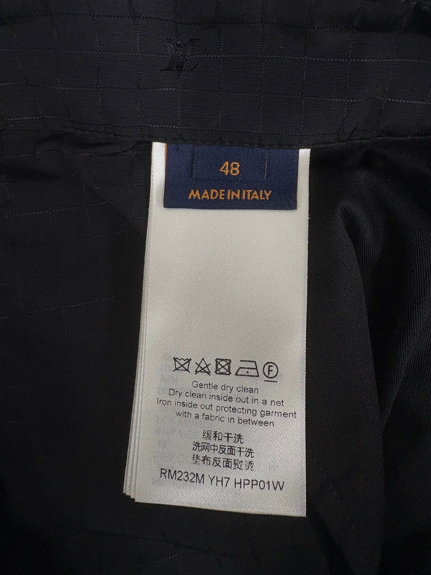 Louis Vuitton Louis Vuitton Allover Logo Shorts 48 Size US 31 - 6 Thumbnail